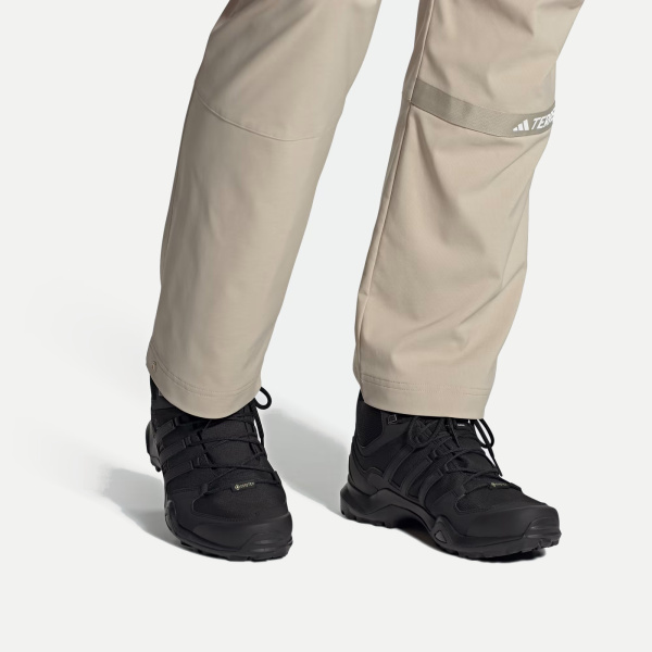 Ботинки TERREX SWIFT R2 MID GTX (RU 43 UK 10.5 USm 11 СМ 28; core black/core black/grey five)